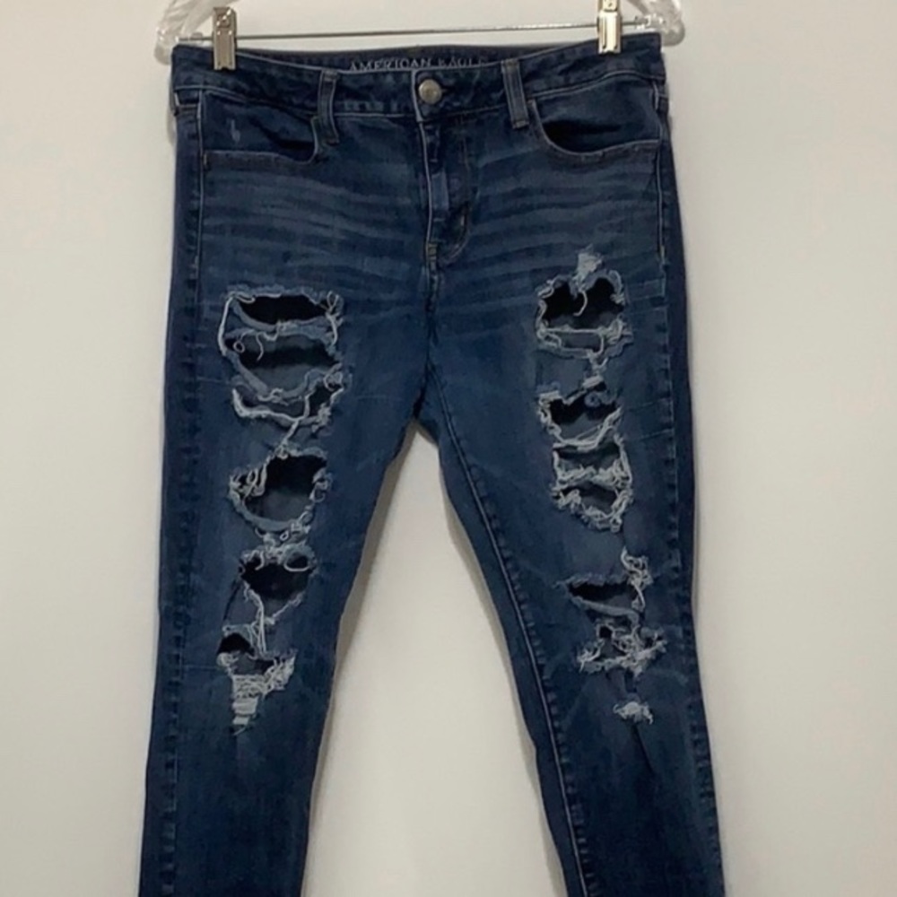 American Eagle Distressed Super Stretch Jeans